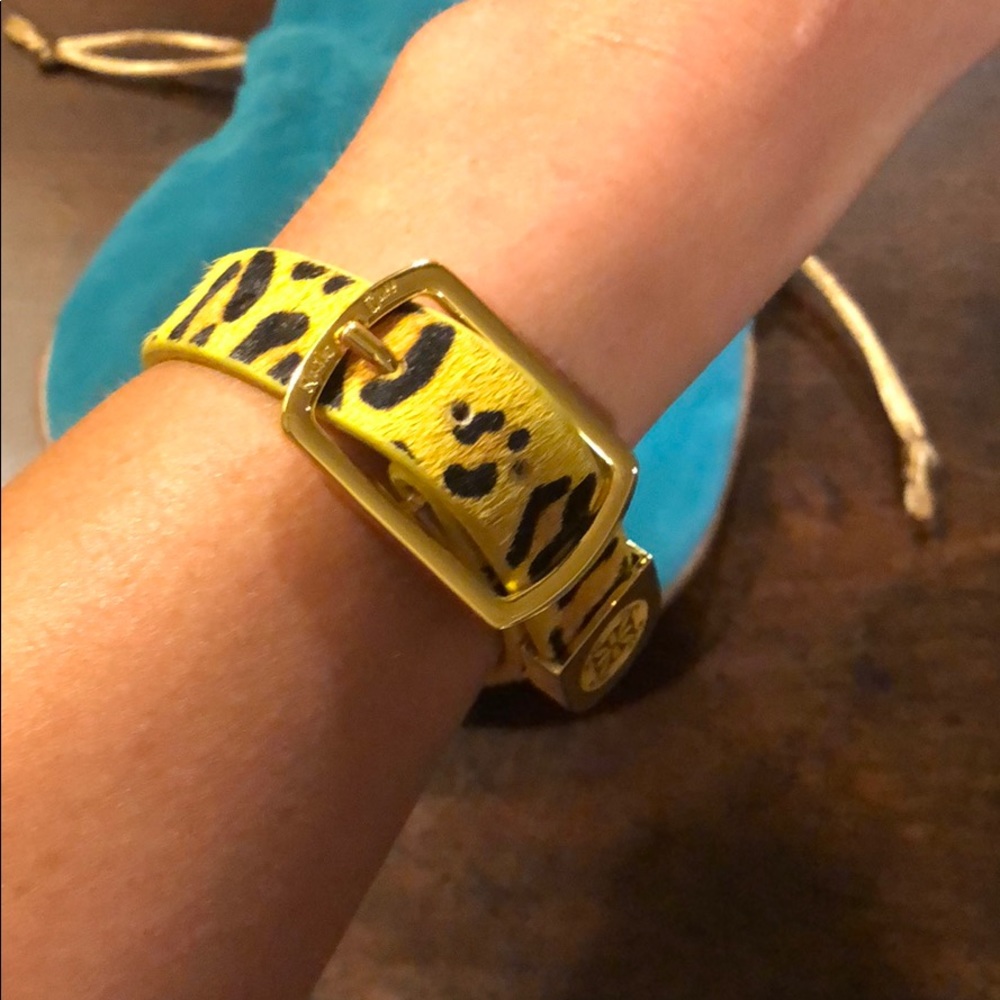 Rustic cuff bracelet - Picture 3 of 5